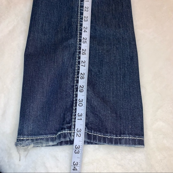 Silver Lola 17" Straight Leg Blue Jeans Distressed Women's  33x30. - Picture 9 of 11